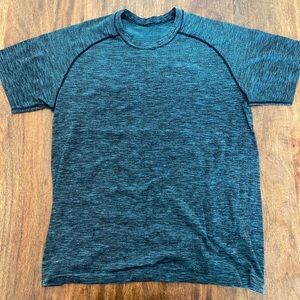 EUC Lululemon Men’s Metal Vent Tech Short Sleeve Shirt Green Size Medium